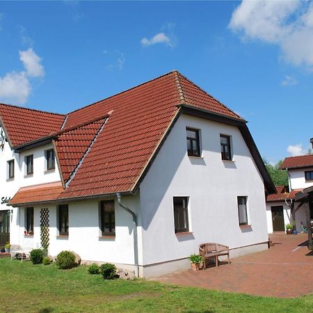 Apartment Gaestehaus Alte Schule-10 By Interhome Dargun Εξωτερικό φωτογραφία
